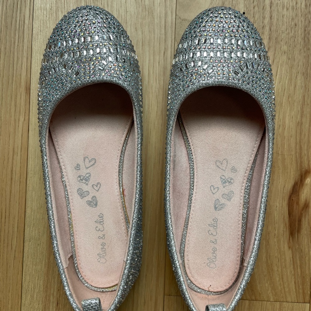 Olive & Edie Sparkly Flats, EUC